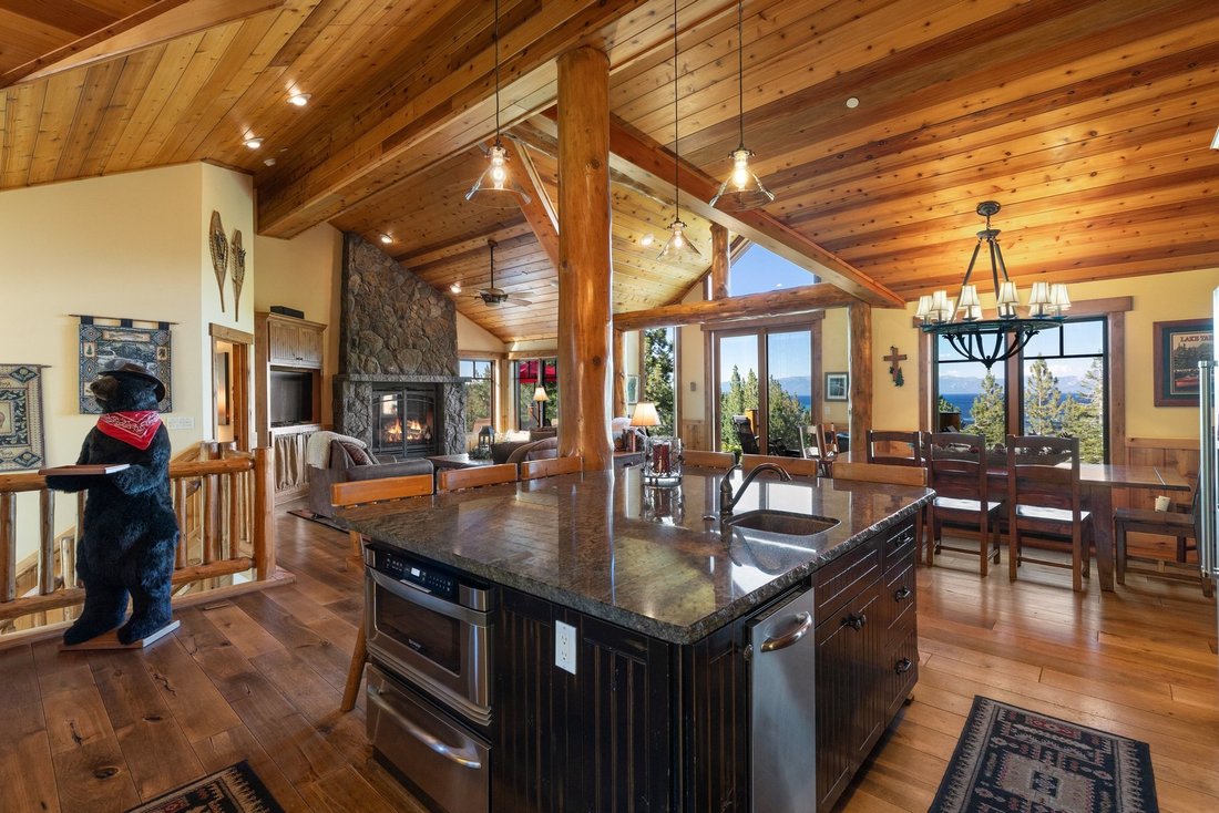 House in South Lake Tahoe, California, United States 4 - 18607783