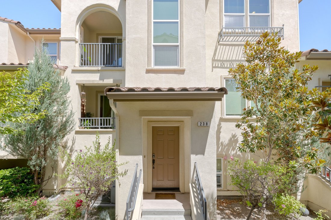 Condo in Newark, California, United States 2 - 18608204