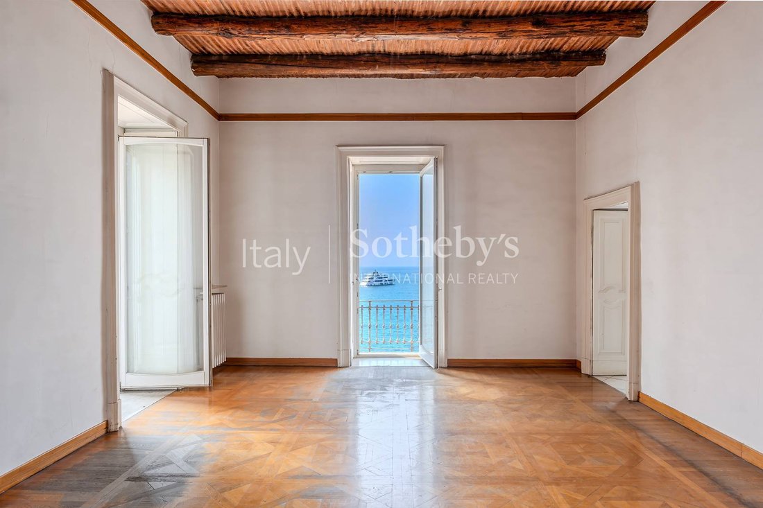 Apartment in Chiaia, Naples, Campania 3 - 18608202
