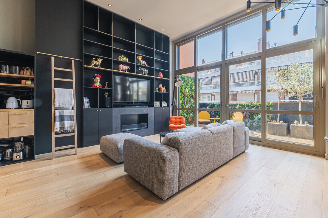 Apartment in Eixample, Barcelona, Spain 3 - 18608048