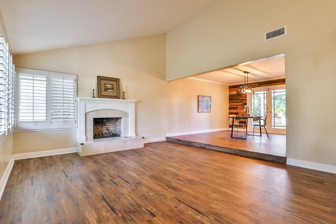 House in Upland, California, United States 4 - 18608053