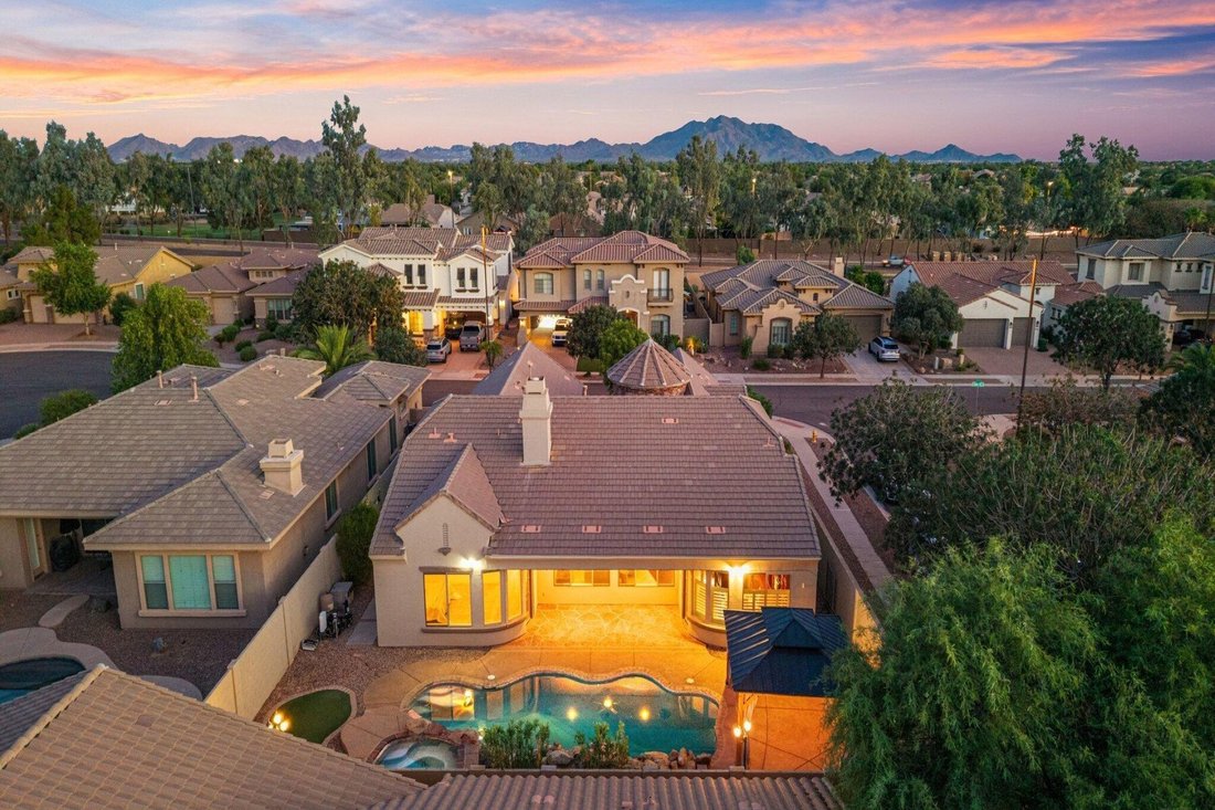 House in Gilbert, Arizona, United States 3 - 18541815