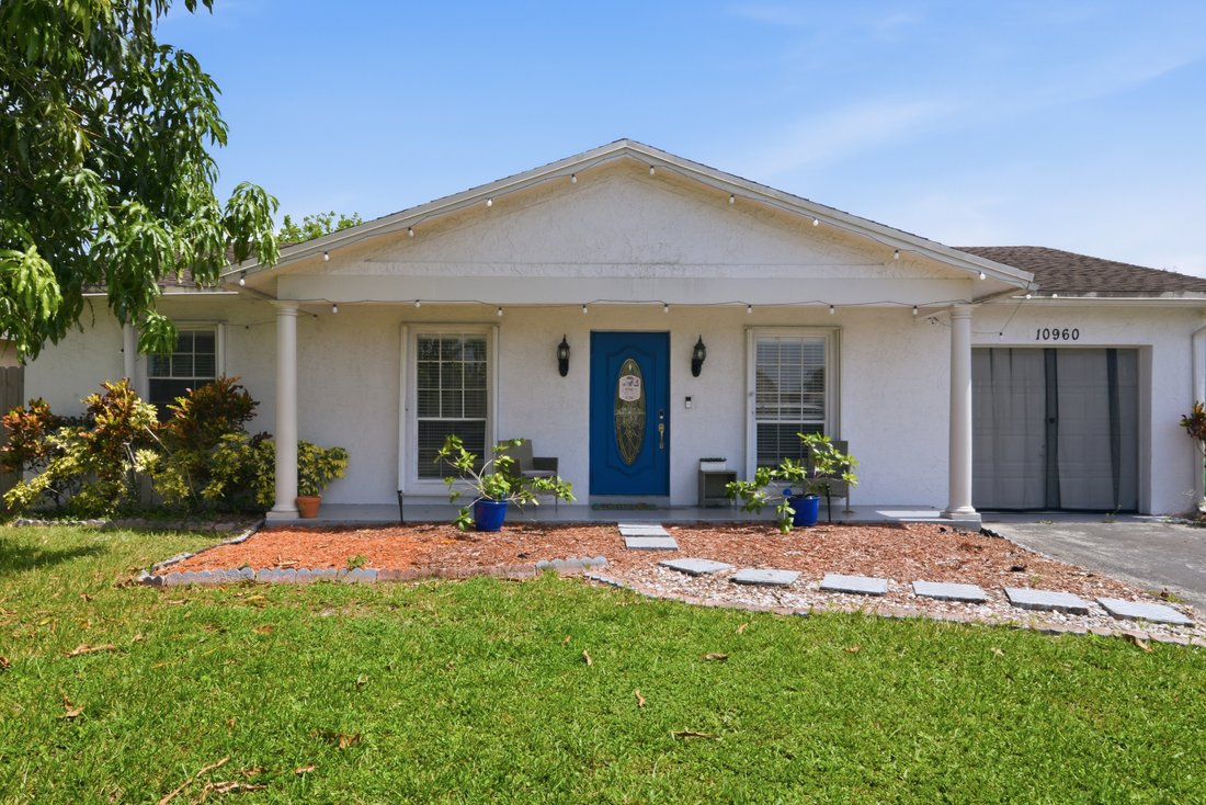 House in Plantation, Florida, United States 1 - 18607639