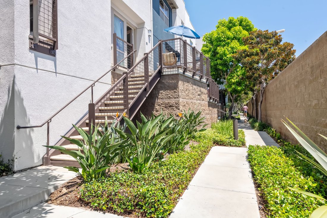 Townhouse in Hawthorne, California, United States 1 - 18607509