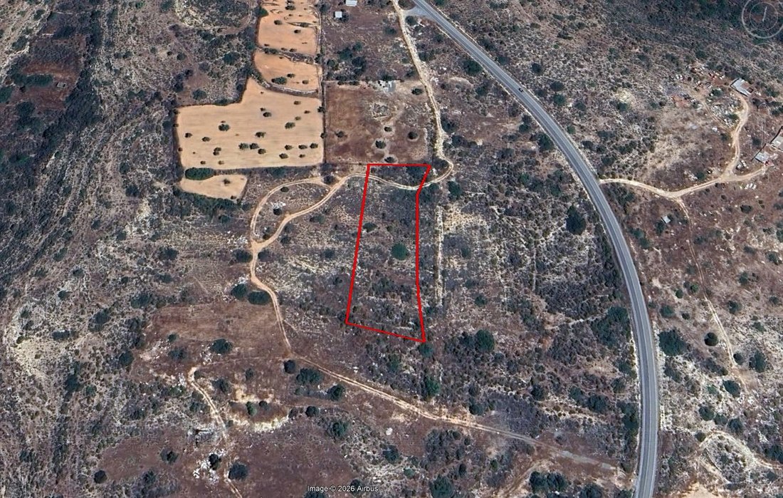 Terreno en Agios Athanasios, Distrito de Limasol, Chipre 1 - 14688746