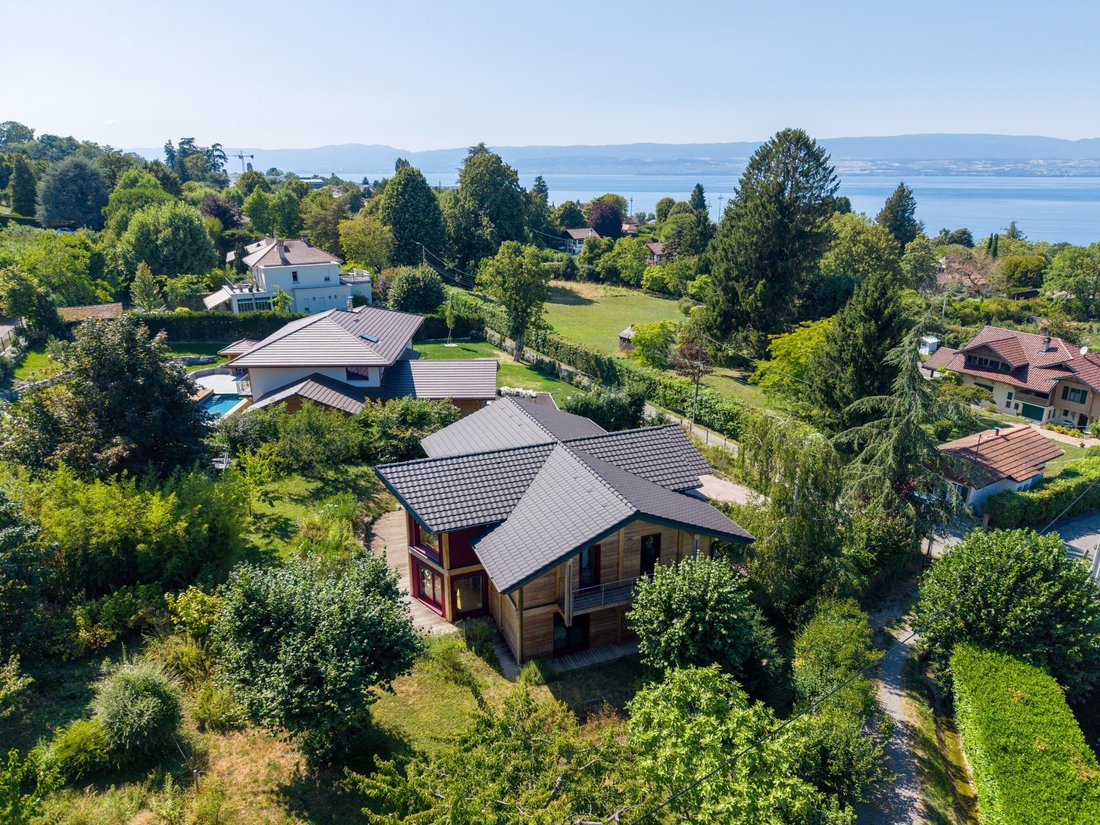 House in Bord du Lac, Evian-les-Bains, France 2 - 18608212