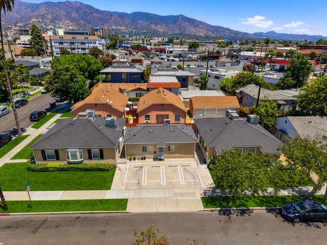 Apartment in Burbank, California, United States 4 - 18607332