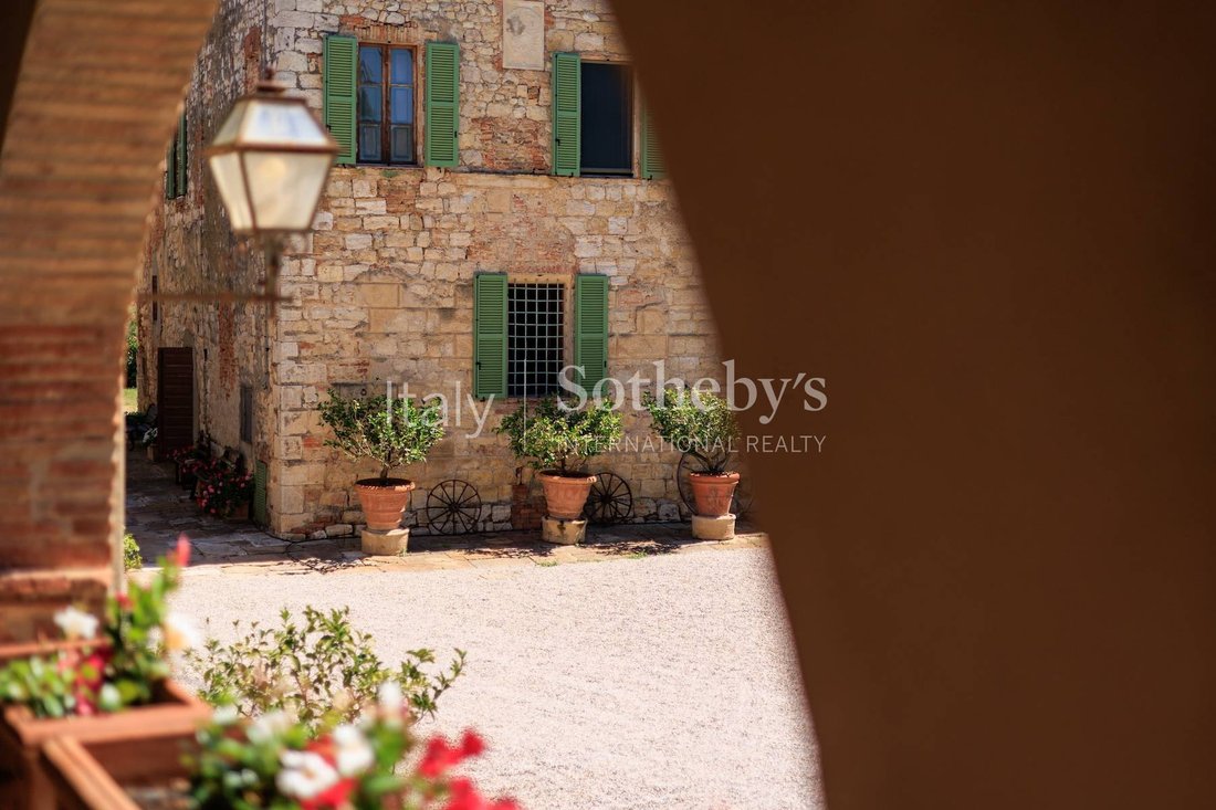 House in Trequanda, Tuscany, Italy 3 - 18608046