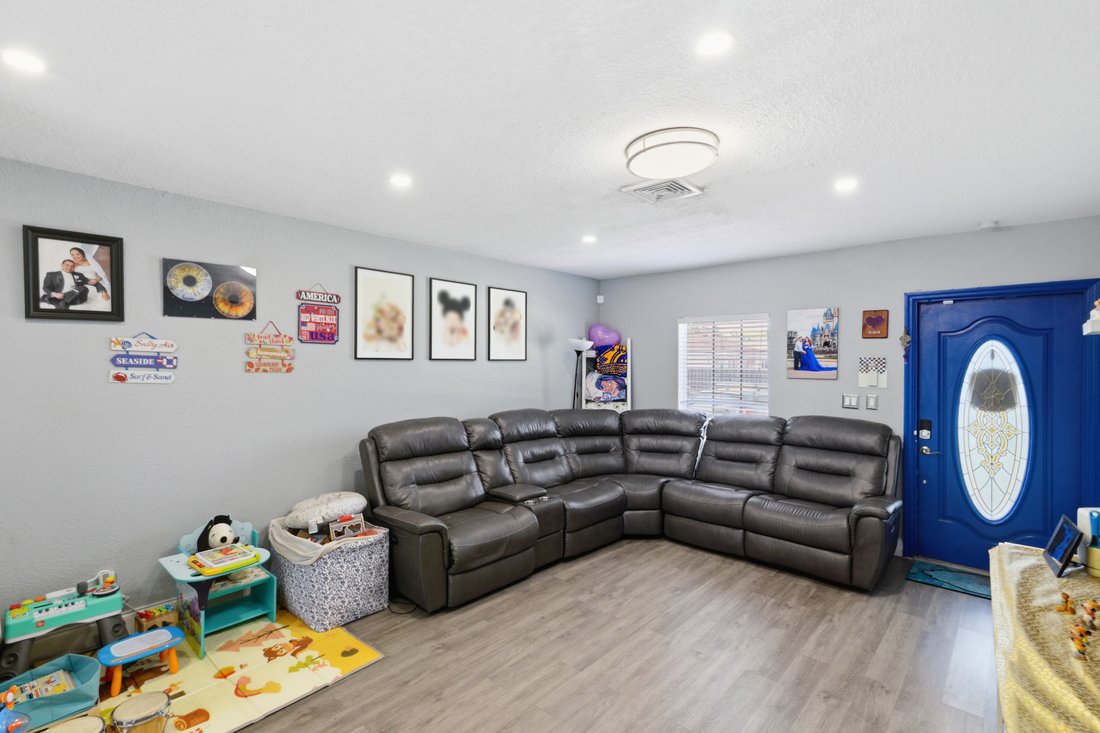 House in Plantation, Florida, United States 4 - 18607639