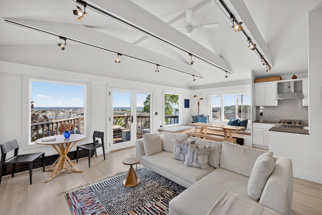 Condo in Provincetown, Massachusetts, United States 2 - 18607634