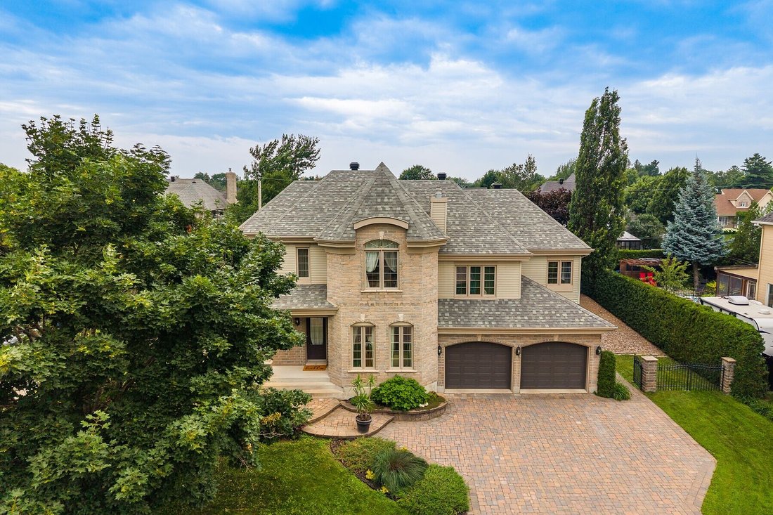 House in Blainville, Quebec, Canada 1 - 18607983