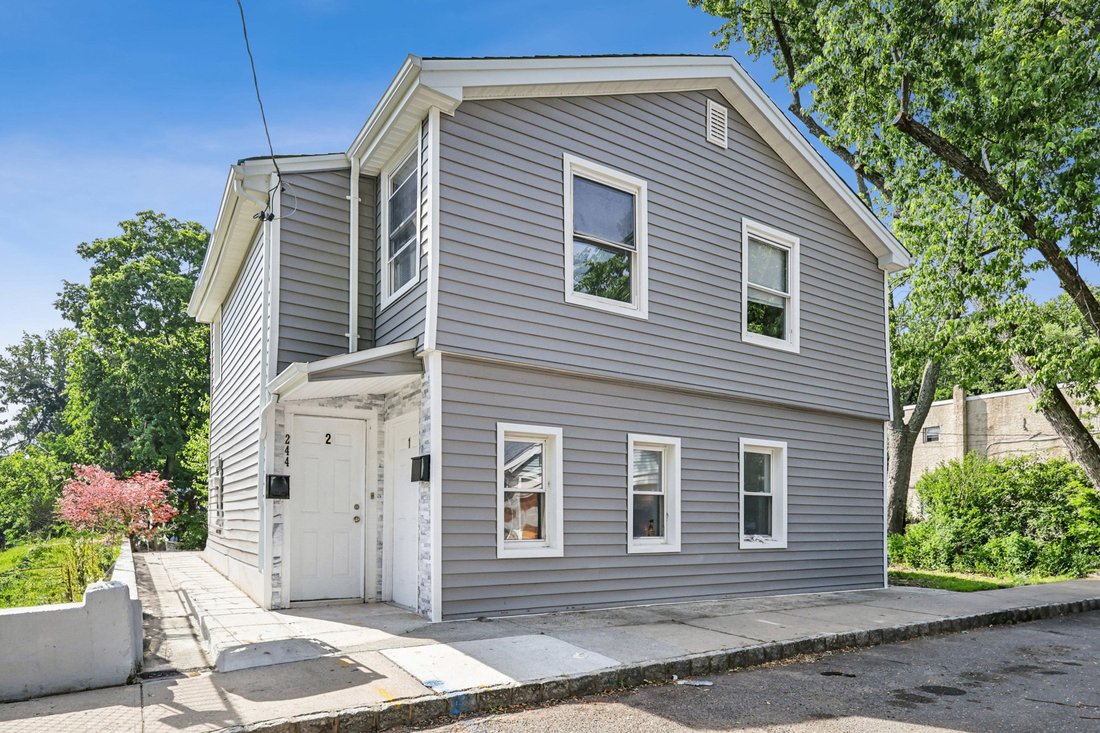 Englewood, New Jersey, United States 1 - 18607710