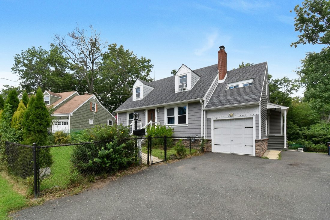 House in Ewing Township, New Jersey, United States 1 - 18607493