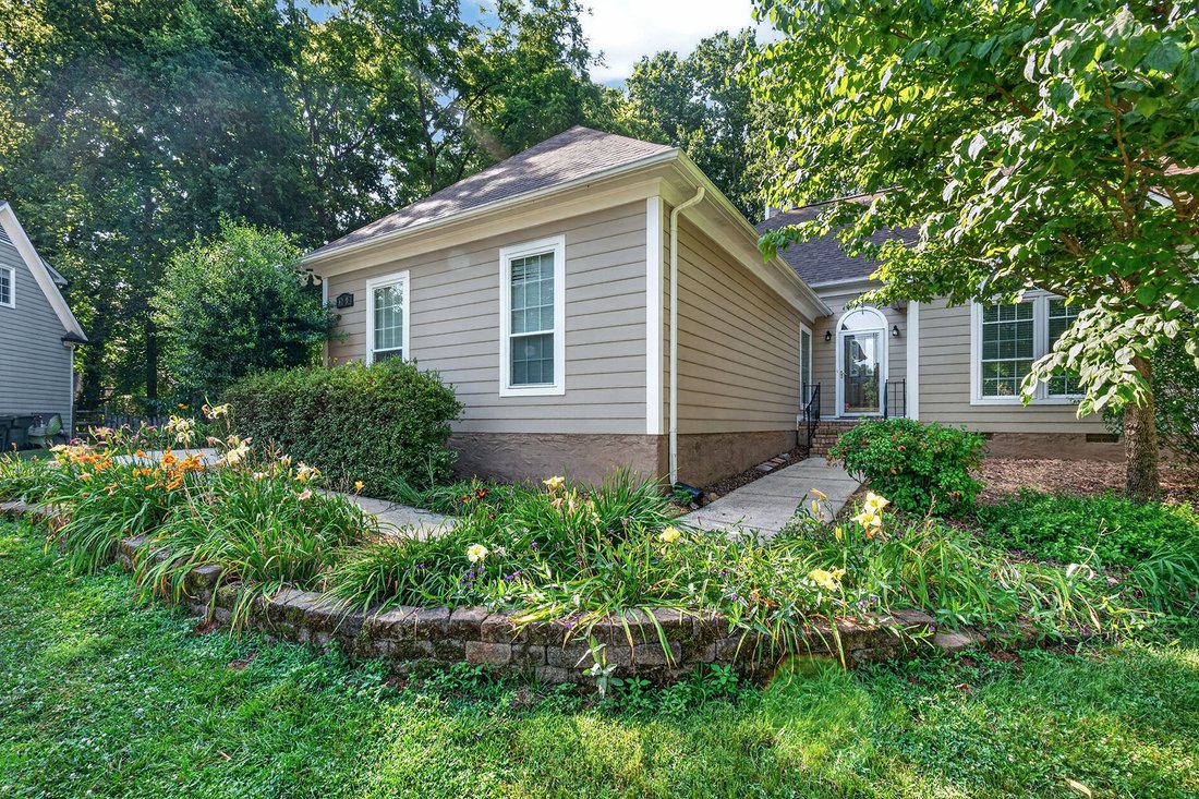 House in Huntersville, North Carolina, United States 3 - 18420079