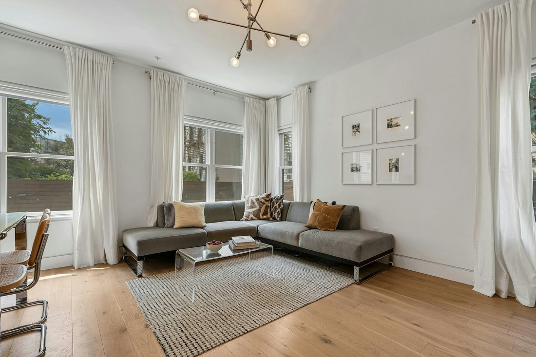 Condo in Jersey City, New Jersey, United States 2 - 18607278