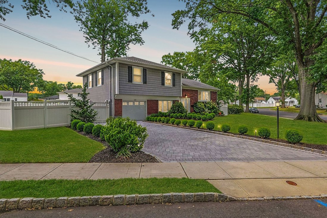 House in Clark, New Jersey, United States 2 - 18607169