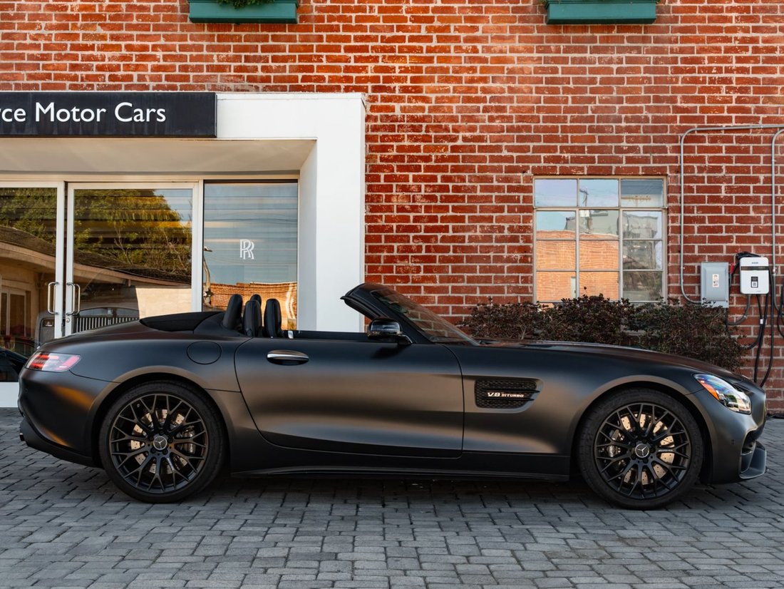 Cabriolet in Beverly Hills, CA, United States 4 - 18608289
