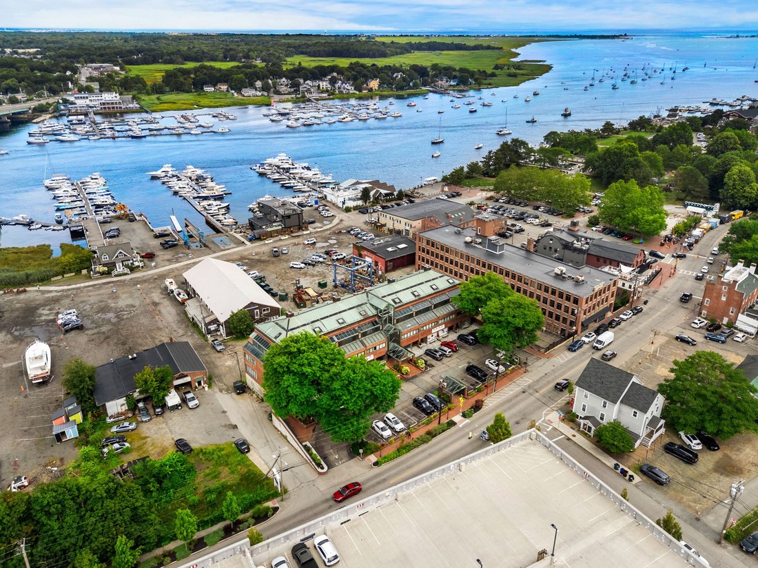 Condo in Newburyport, Massachusetts, United States 2 - 18607257