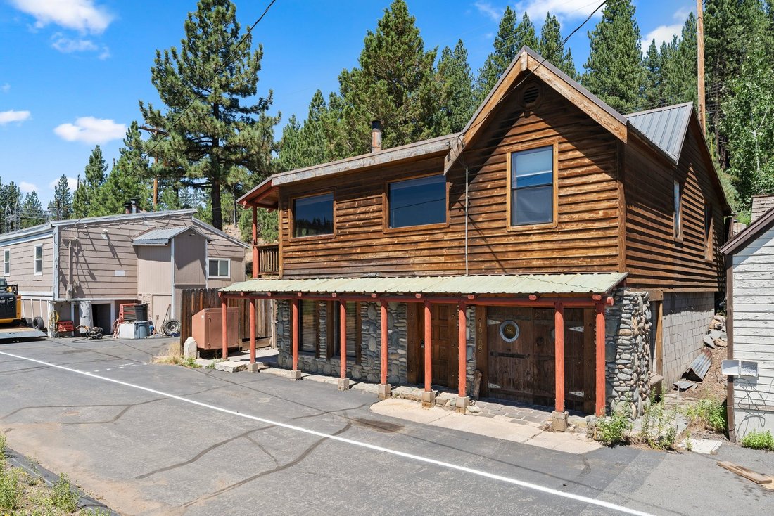 House in Truckee, California, United States 1 - 18607843