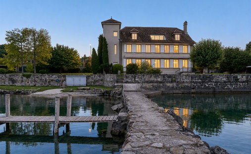 Nyon, Vaud, Svizzera 1