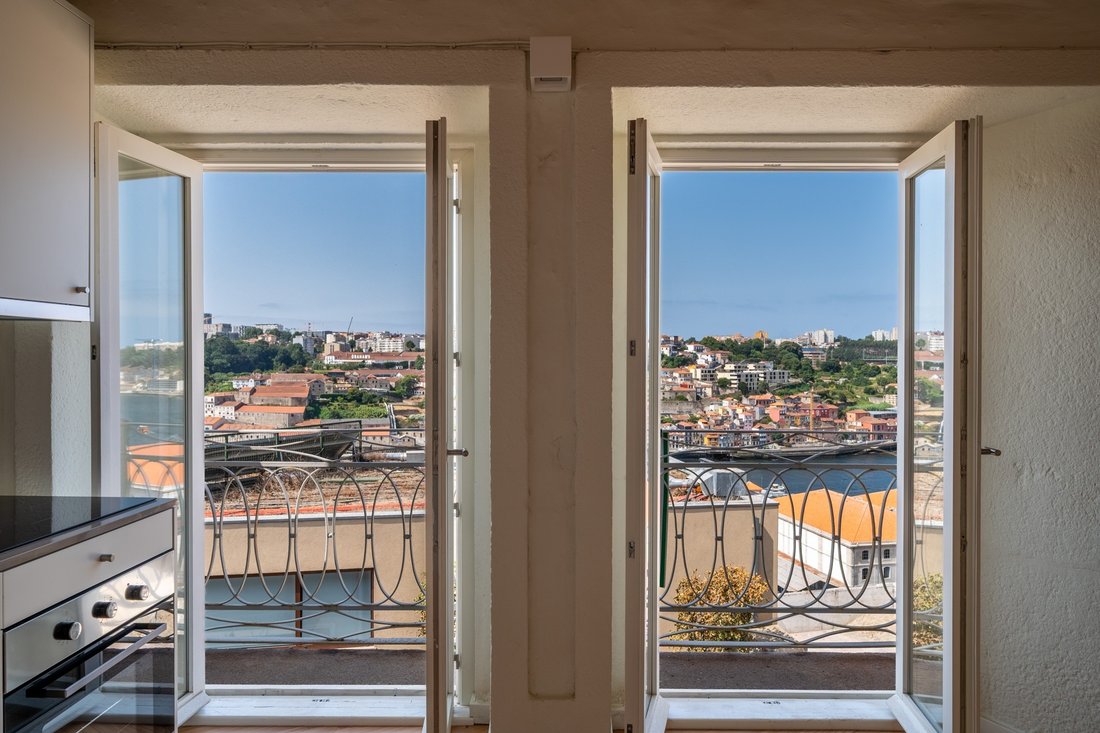 House in Cedofeita, Santo Ildefonso, Se, Miragaia, Sao Nicolau e Vitoria, Porto District, Portugal 3 - 18607226