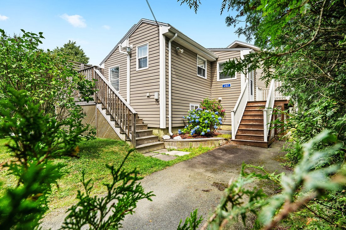 Apartment in Halifax, Nova Scotia, Canada 2 - 18608248