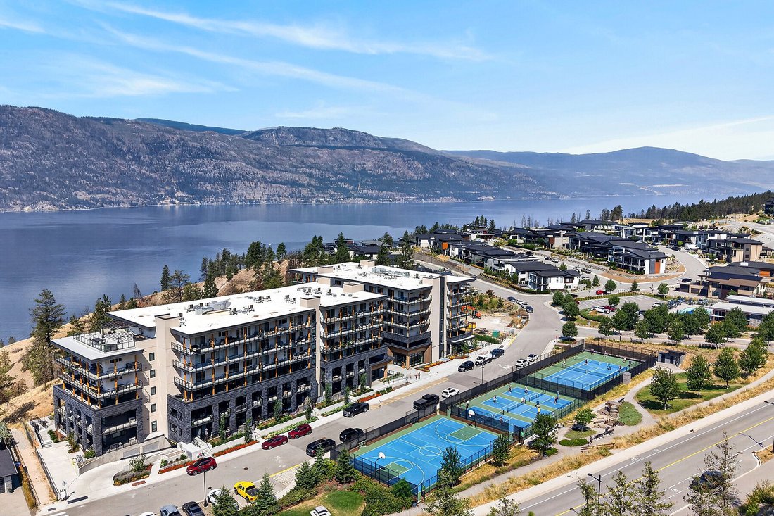 Apartment in Lake Country, British Columbia, Canada 5 - 18608356