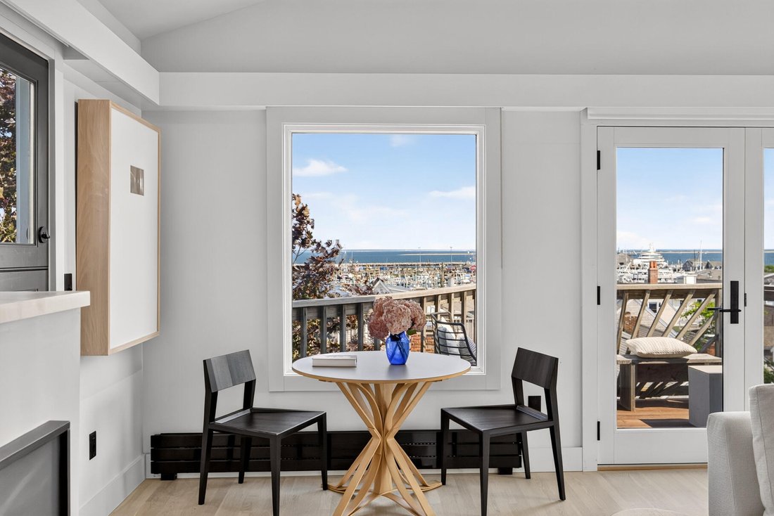 Condo in Provincetown, Massachusetts, United States 4 - 18607634