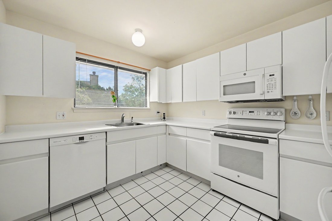 Condo in Stamford, Connecticut, United States 5 - 18607356