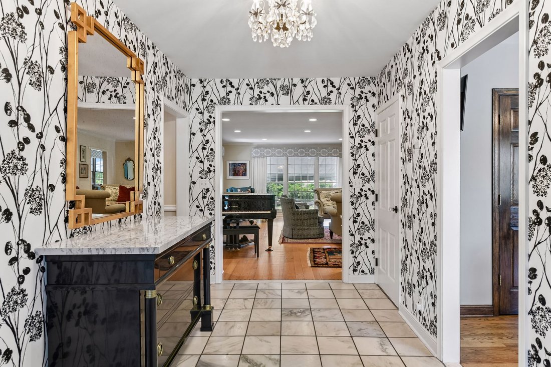 House in Wayzata, Minnesota, United States 4 - 18607430