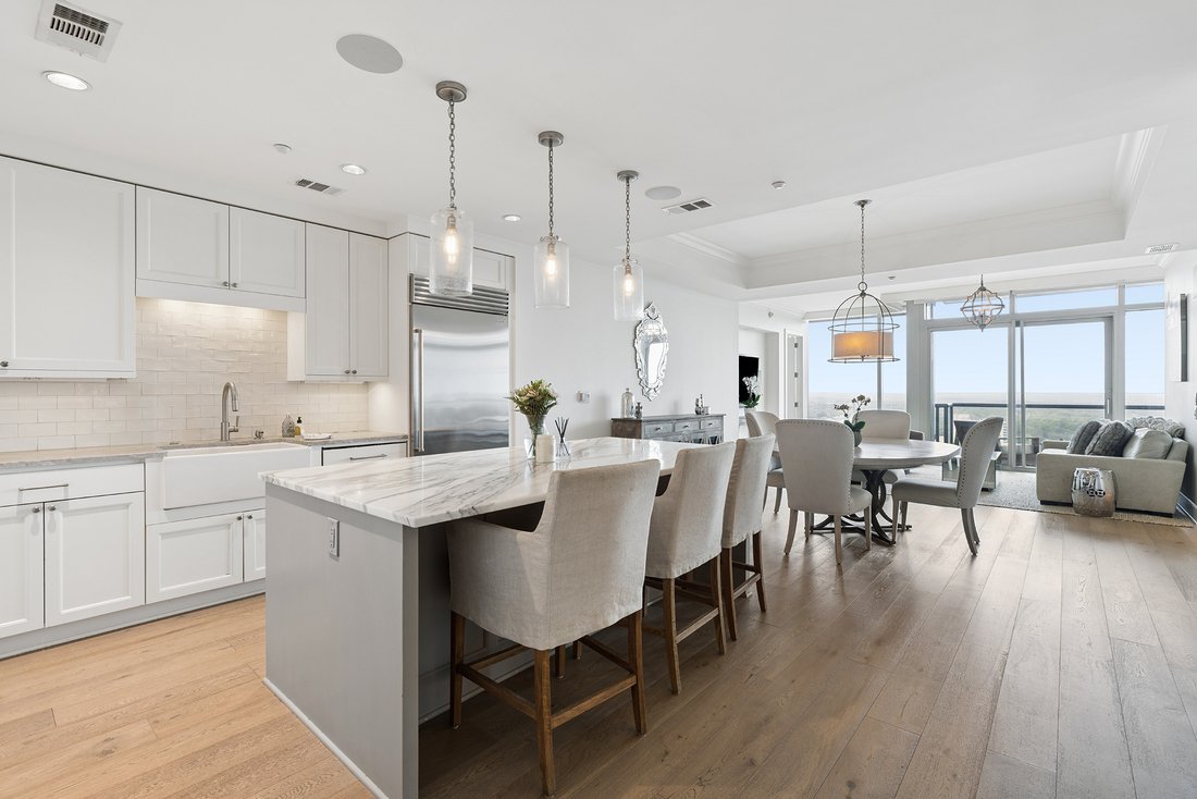 Condo in Brookhaven, Georgia, United States 5 - 18607391