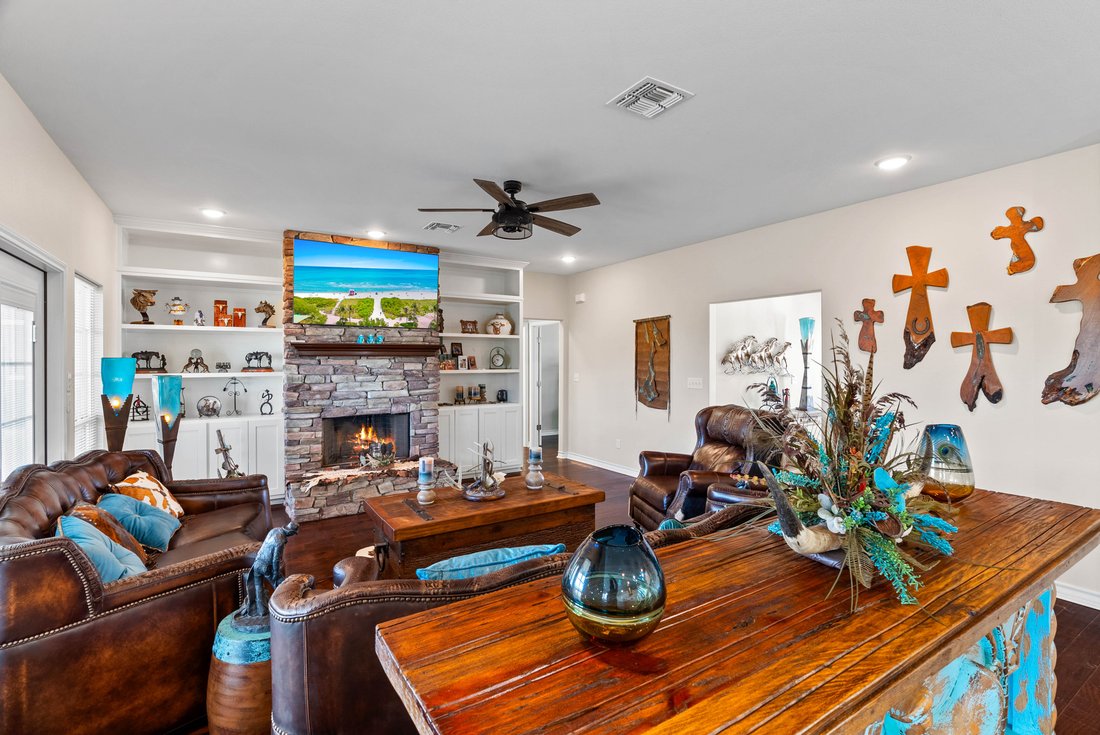 House in Kingsville, Texas, United States 5 - 18607750