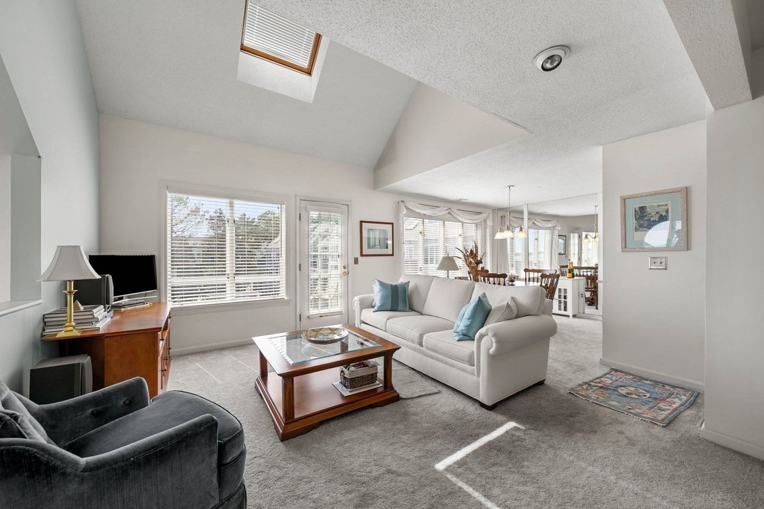 Condo in Swampscott, Massachusetts, United States 1 - 18607311