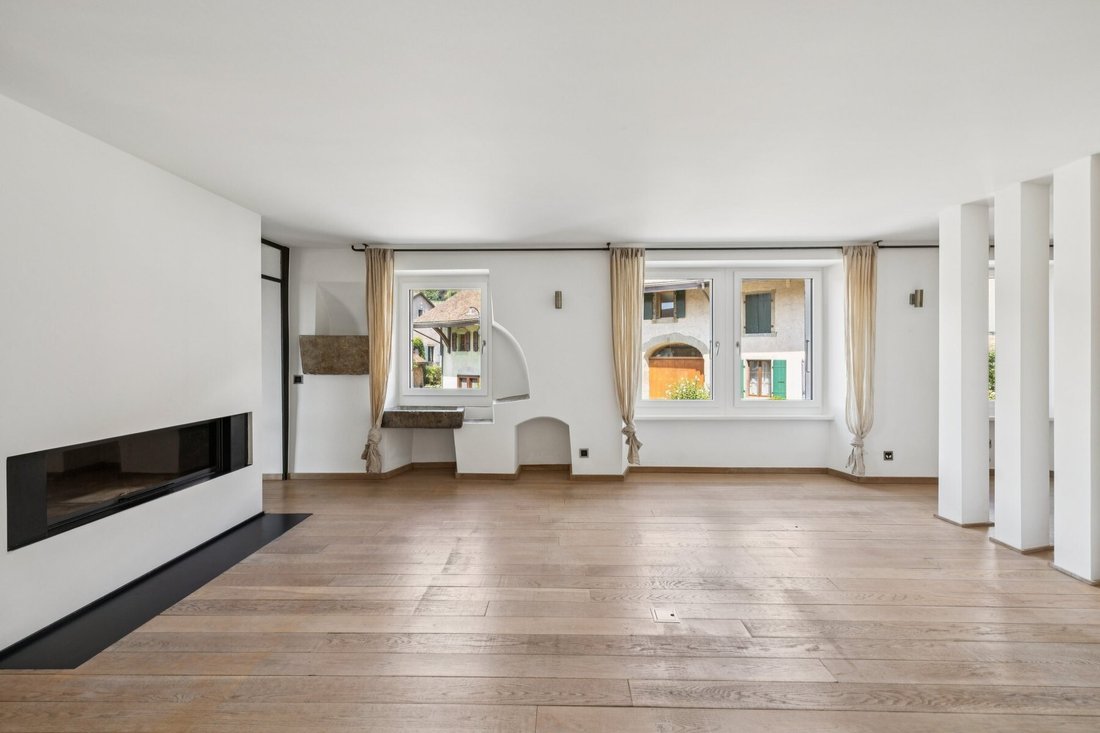 Townhouse in Gilly, Vaud, Switzerland 1 - 18607752