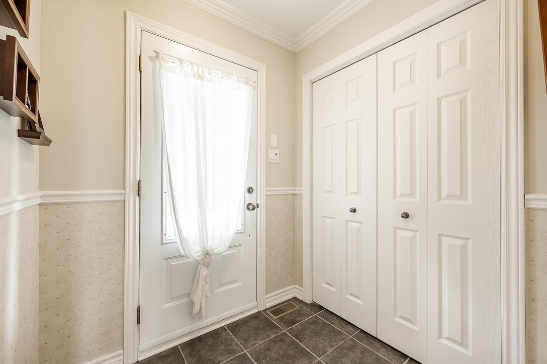 House in Blainville, Quebec, Canada 5 - 18607983