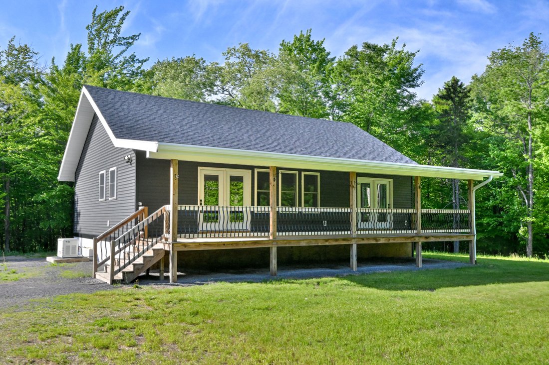 House in Saint Regis Falls, New York, United States 5 - 16835071