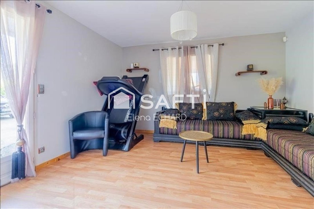 House in Centre, Magnanville, France 5 - 18608868