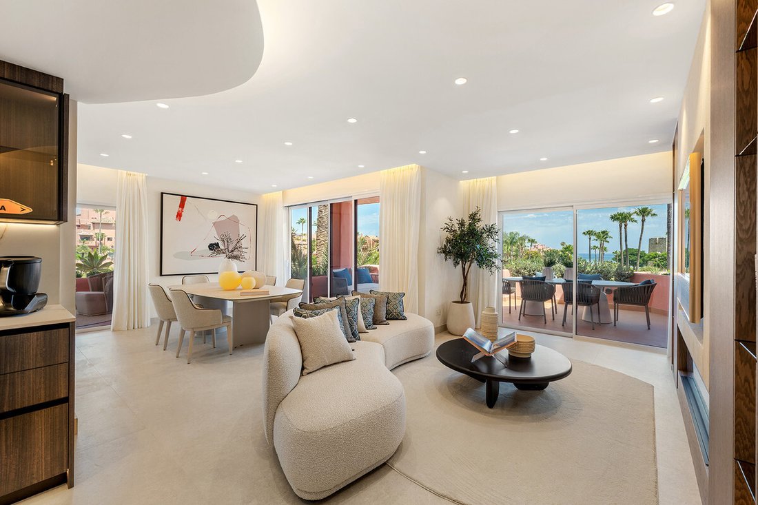 Apartment in Gualdalmansa, Estepona, Andalusia 3 - 18608061