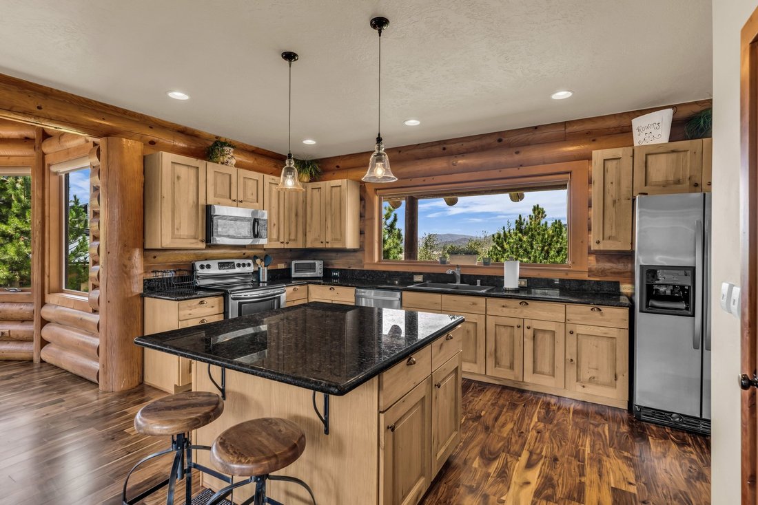 House in Pine Valley, Utah, United States 4 - 18607601