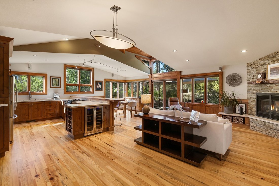 House in South Lake Tahoe, California, United States 2 - 18607763