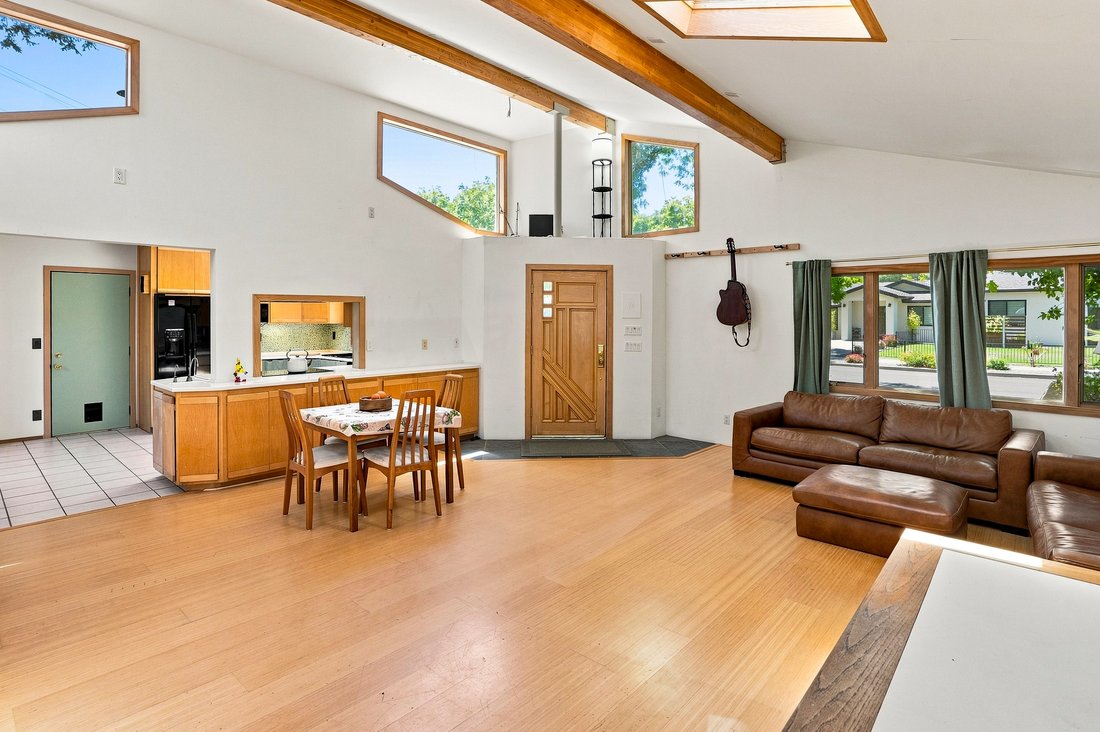 House in Los Gatos, California, United States 4 - 18607708