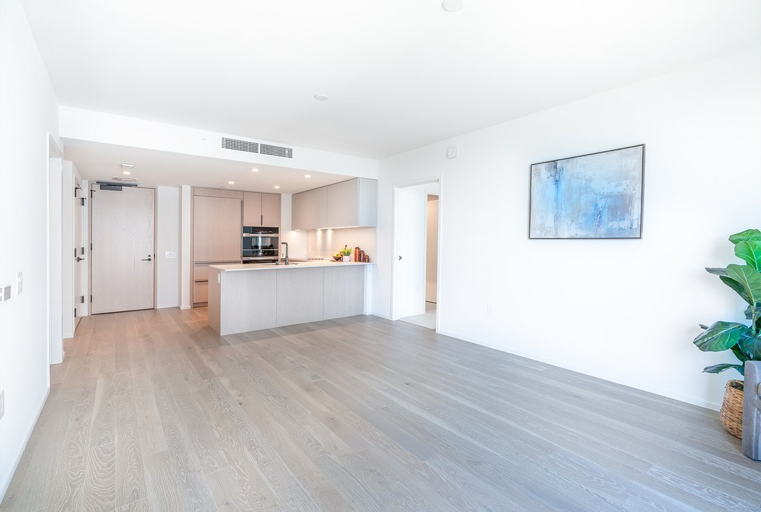 Condo in Honolulu, Hawaii, United States 5 - 18608070