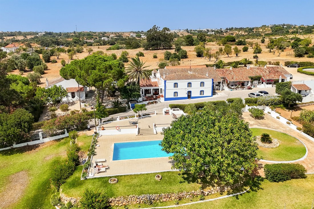 Farm Ranch in Praia dos Pescadores, Olhos de Agua, Portugal 1 - 18607735