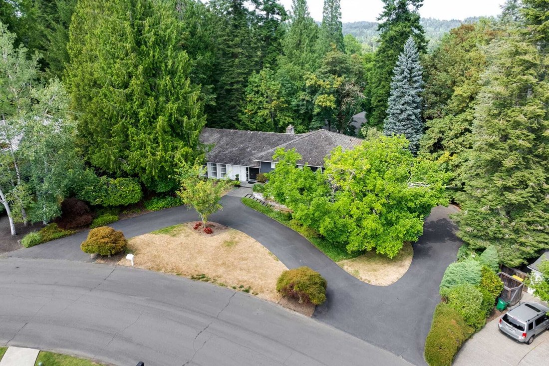 House in Cedar Hills, Oregon, United States 3 - 18607703