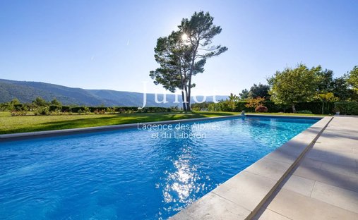 Villa in Ménerbes, Provence-Alpes-Côte d'Azur, France 1