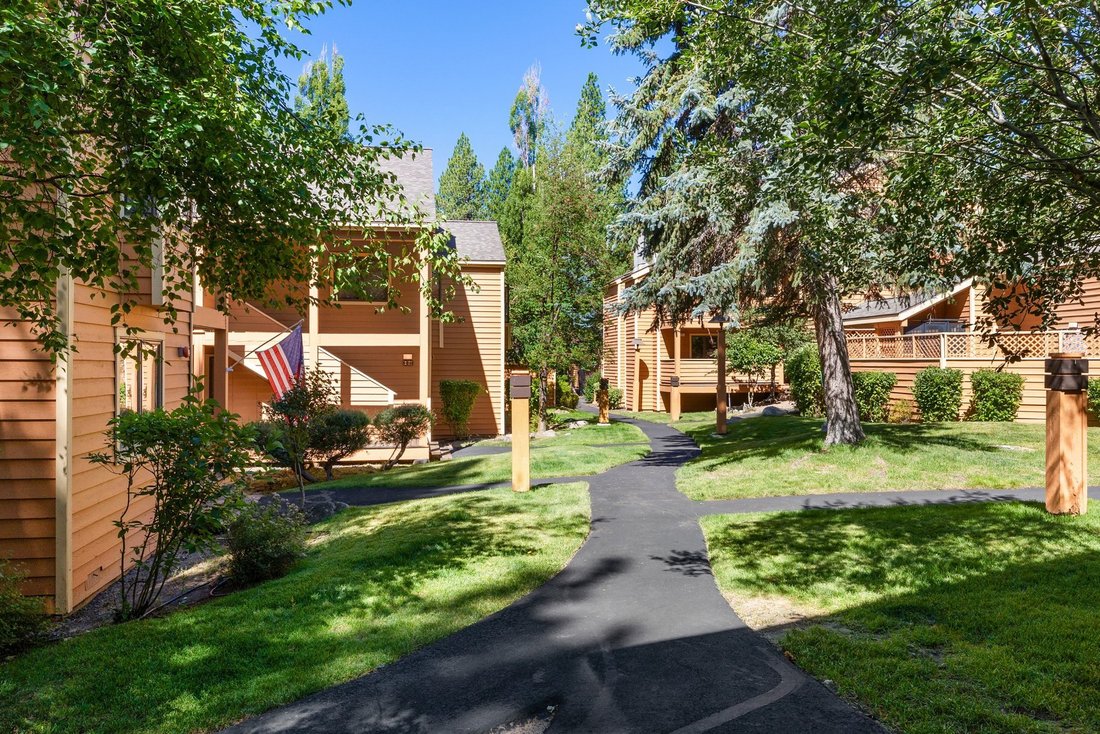 Condo in Incline Village, Nevada, United States 2 - 18607778