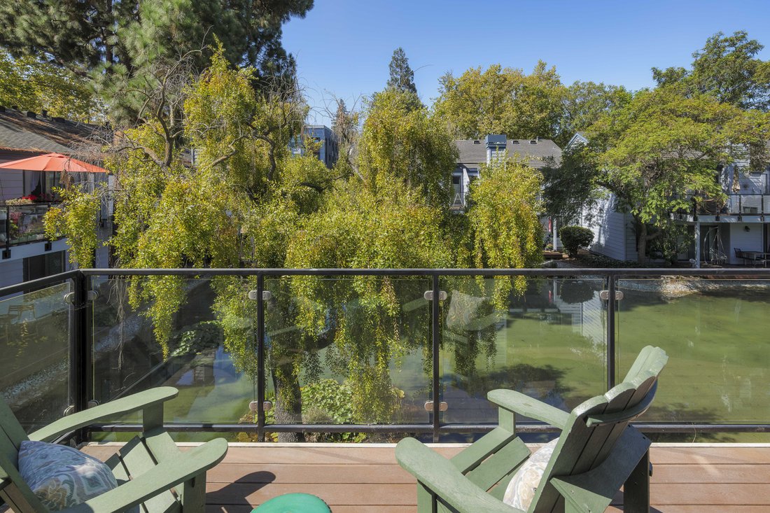 Condo in Mountain View, California, United States 5 - 18607682