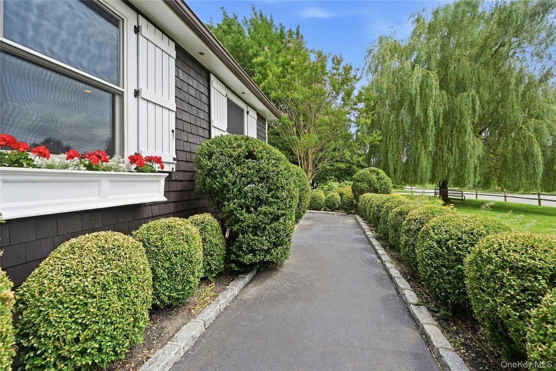 House in Cutchogue, New York, United States 3 - 18607485