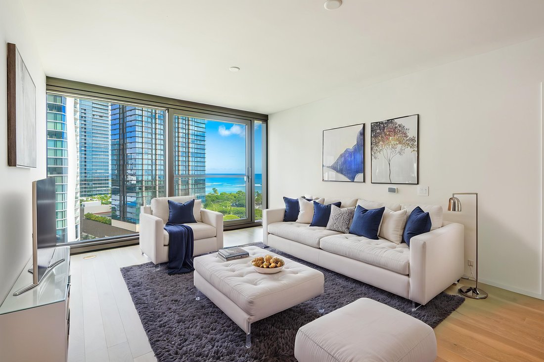 Condo in Honolulu, Hawaii, United States 3 - 18608070