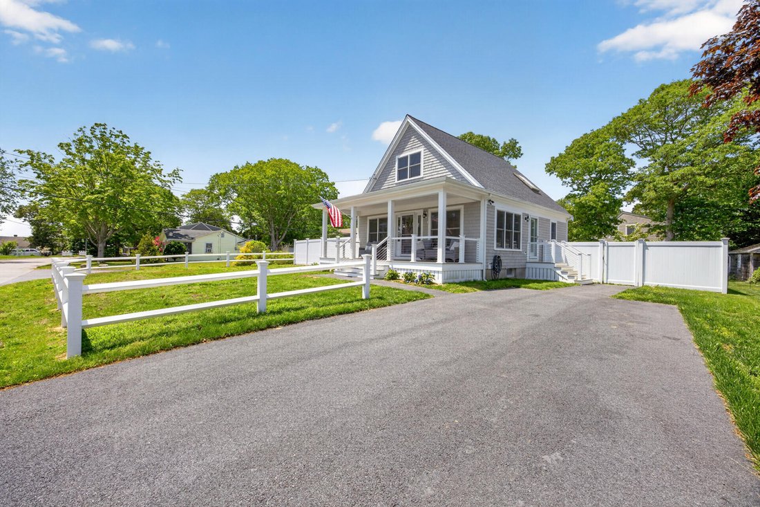 House in Falmouth, Massachusetts, United States 3 - 18129584
